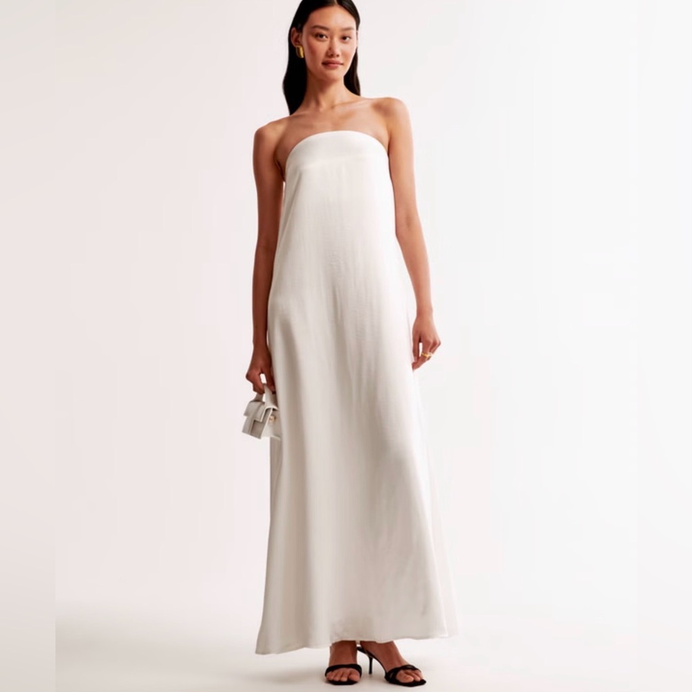 Abercrombie & Fitch Strapless White Maxi Dress
